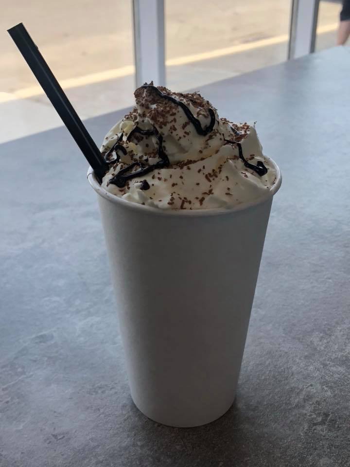 Sweet Scoops | 1 Chambers St, Smiths Falls, ON K7A 2Y1, Canada | Phone: (613) 283-7707