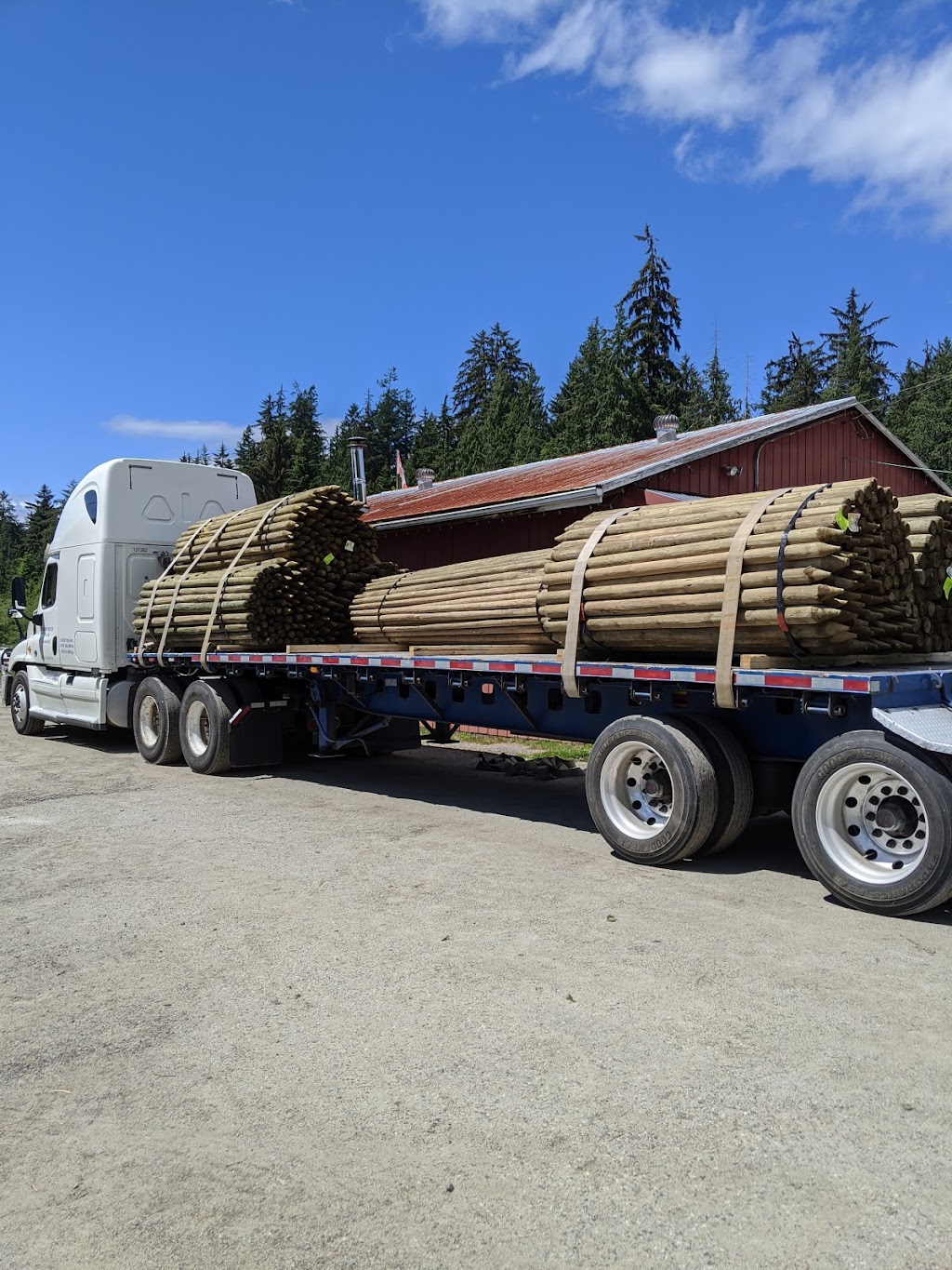 Mason Bluff Turf Farm | 6065 Mason Rd, Sechelt, BC V0N 3A8, Canada | Phone: (604) 885-4184