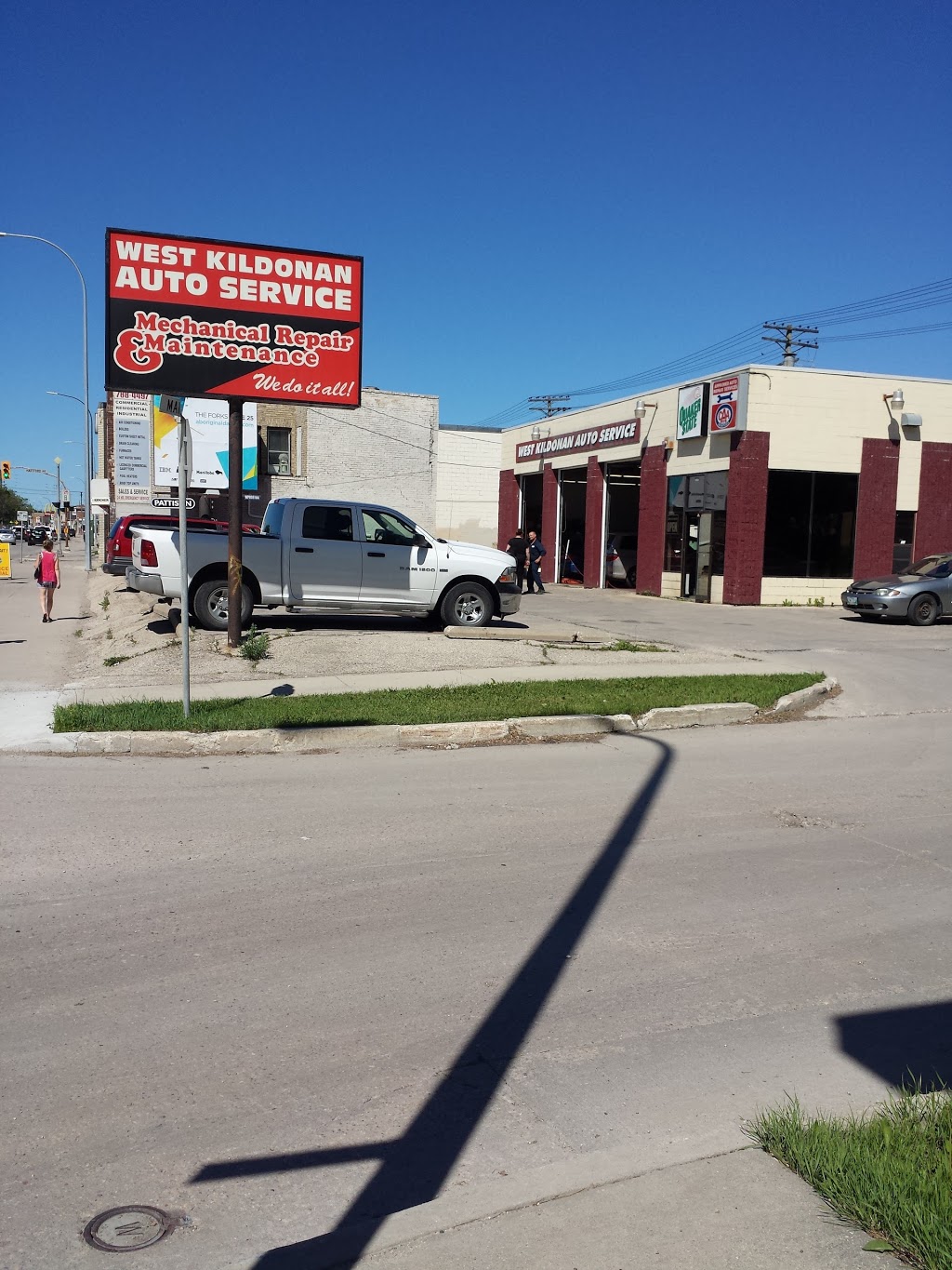 West Kildonan Auto Service TREADPRO TIRE CENTRE | 1737 Main St, Winnipeg, MB R2V 1Z6, Canada | Phone: (204) 338-0361