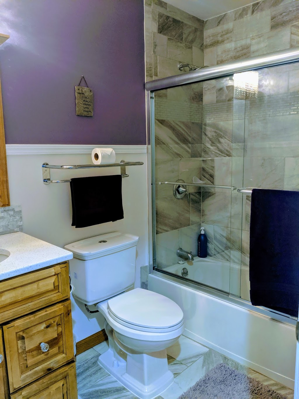 Algonac Vacation Rentals | 703 St Clair River Dr, Algonac, MI 48001, USA | Phone: (810) 580-1042