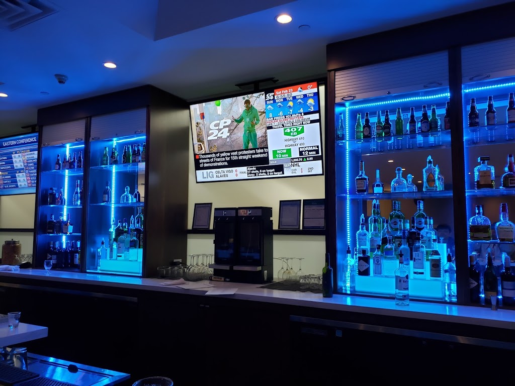 De Maple Restaurant & Lounge | 6257 Airport Rd, Mississauga, ON L4V 1E4, Canada | Phone: (905) 678-1400