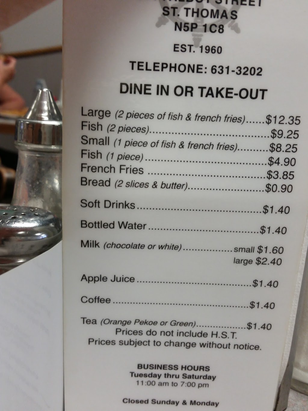 Your Fish & Chips Restaurant | 644 Talbot St, St Thomas, ON N5P 1C8, Canada | Phone: (519) 631-3202