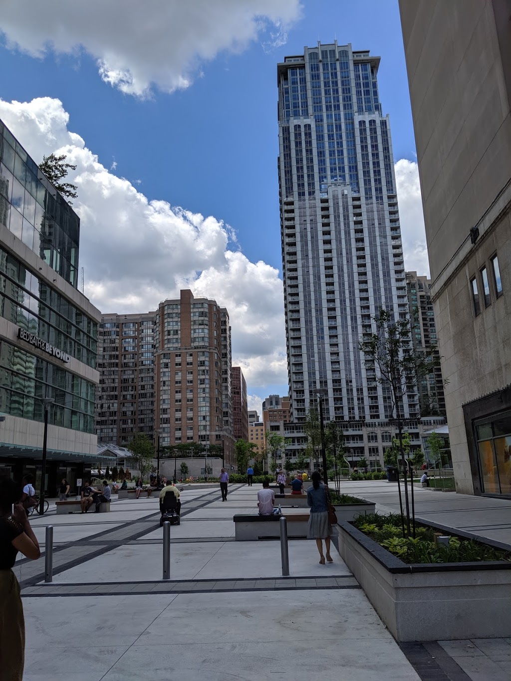 College Park - Barbara Ann Scott Ice Trail | 33 College St, Toronto, ON M5G 2B3, Canada