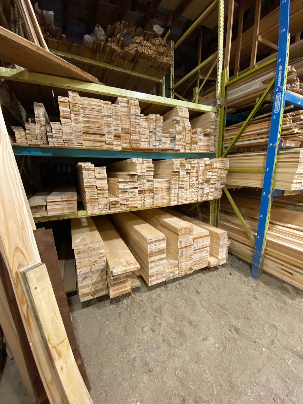 Mikes Hardware | 124 Priebe Rd, Pembroke, ON K8A 6W7, Canada | Phone: (613) 735-1928