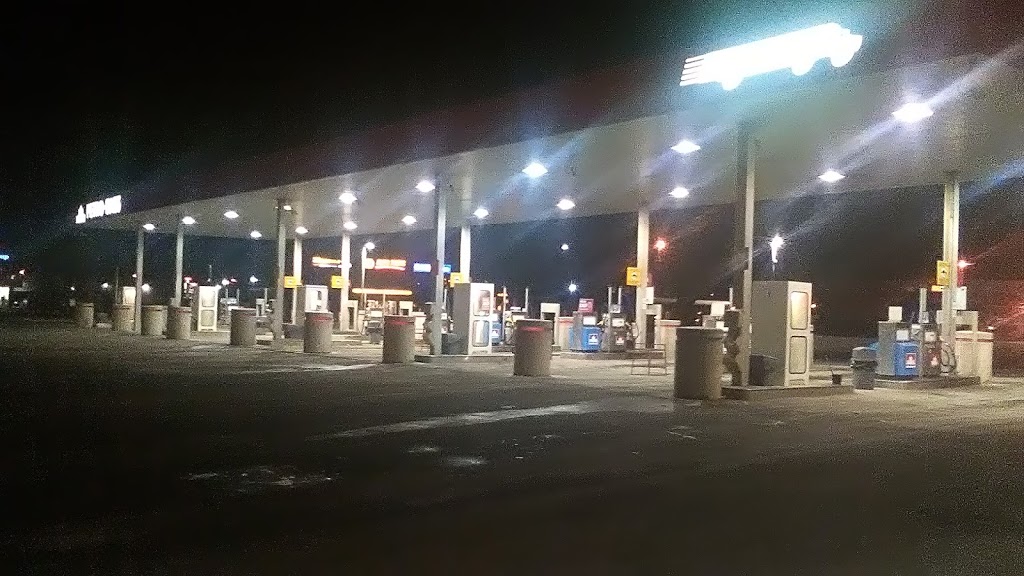 Petro-Pass Truck Stop | 402 51st St E, Saskatoon, SK S7K 7L1, Canada | Phone: (306) 934-6766
