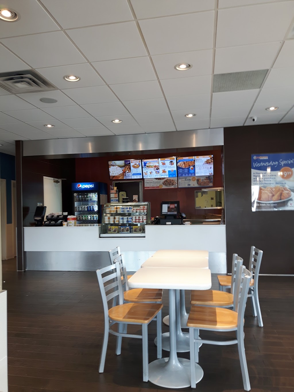 Mary Browns Chicken & Taters | 162-164 Mill St #4, Angus, ON L0M 1B0, Canada | Phone: (705) 424-6279