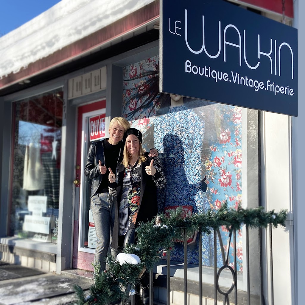 Le Walkin Boutique | 571 Rue Charbonneau, Mont-Tremblant, QC J8E 3H4, Canada | Phone: (819) 681-0198