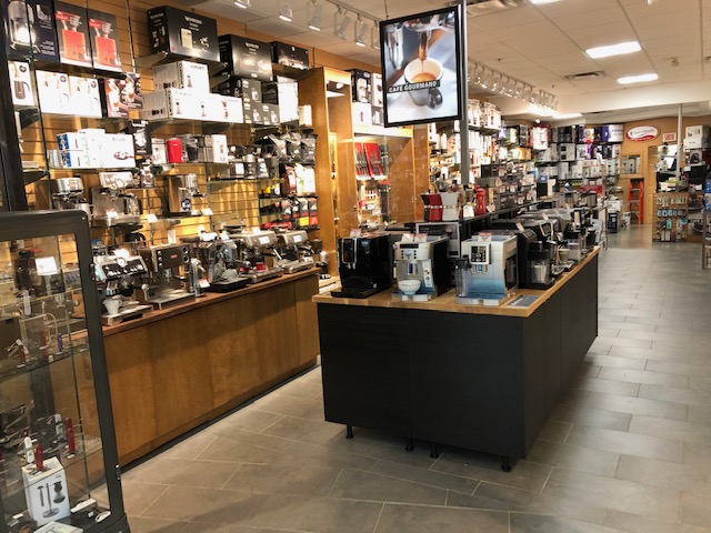 Centre du Rasoir | 600 Rue Pierre-Caisse, Saint-Jean-sur-Richelieu, QC J3A 1M1, Canada | Phone: (450) 349-1605