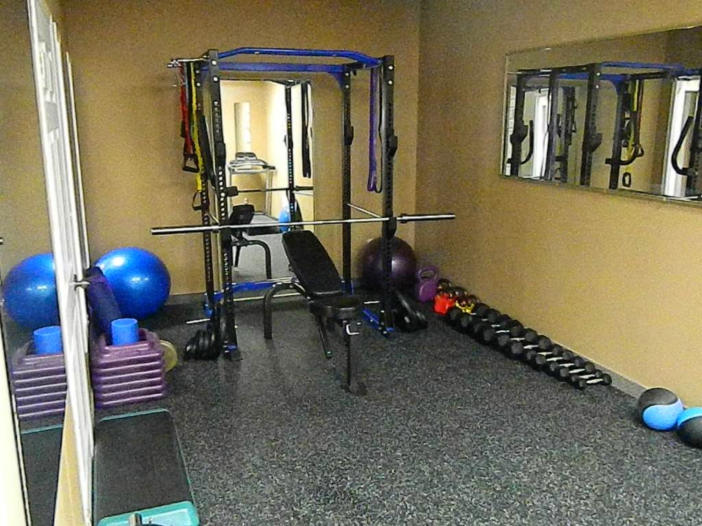 Cameron Read and Mallory Kohlmeier | 2795 Princess St, Kingston, ON K7P 2X1, Canada | Phone: (613) 767-0701