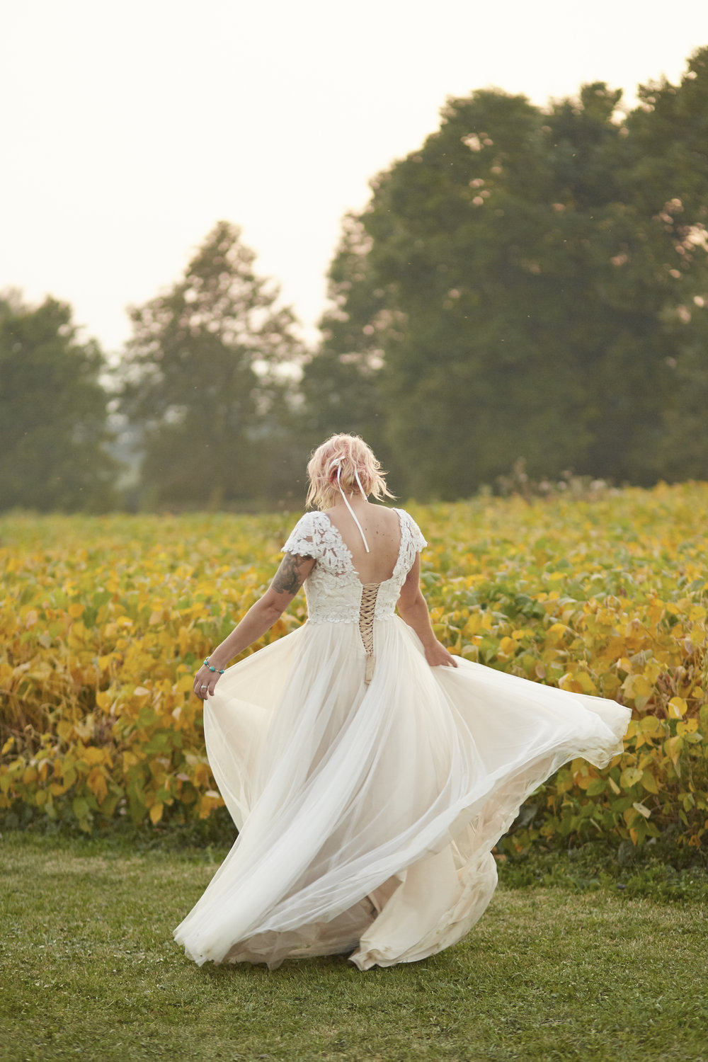 The Organic Moment Photography | 5892 9th Line, Beeton, ON L0G 1A0, Canada | Phone: (416) 312-6512