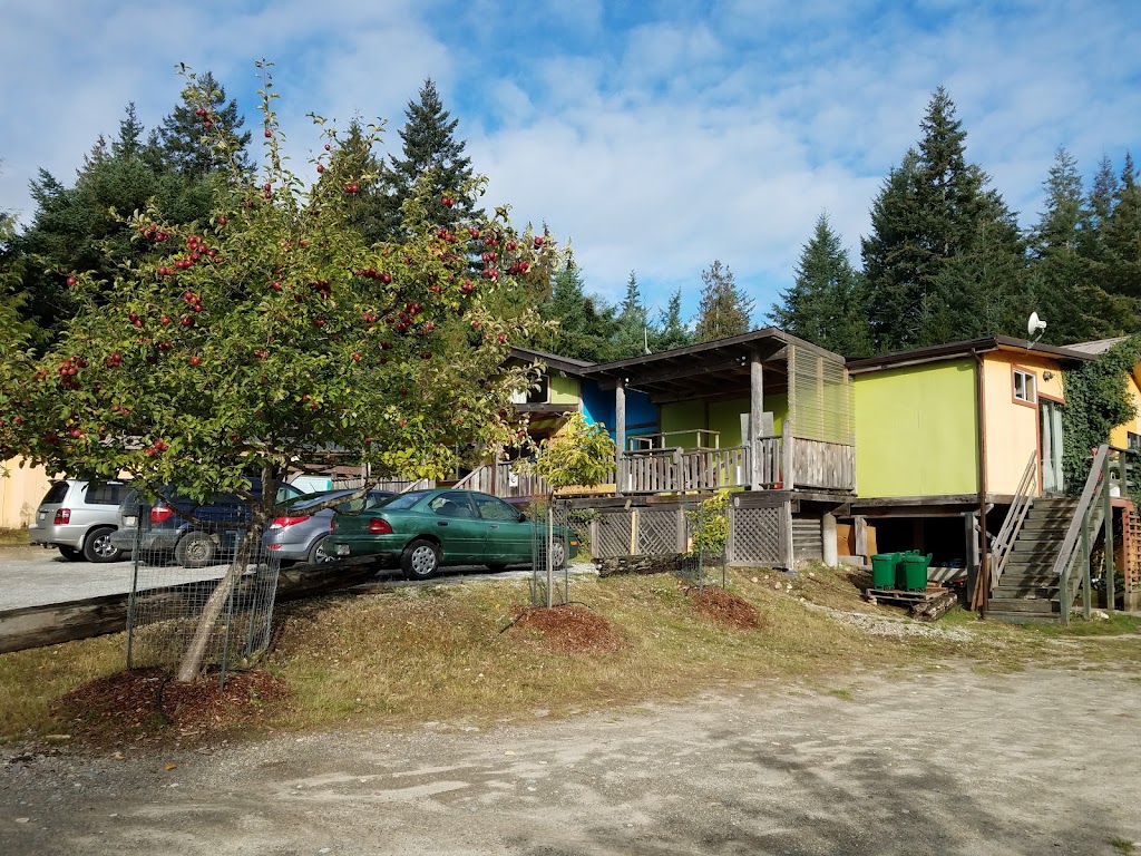 Cortes Natural Food Co-op and Cafe | 800 Sutil Point Rd, Mansons Landing, BC V0P 1K0, Canada | Phone: (250) 935-8577