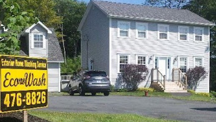Econo Wash | 55 Lakeland St, Beaver Bank, NS B4G 1A6, Canada | Phone: (902) 476-8826