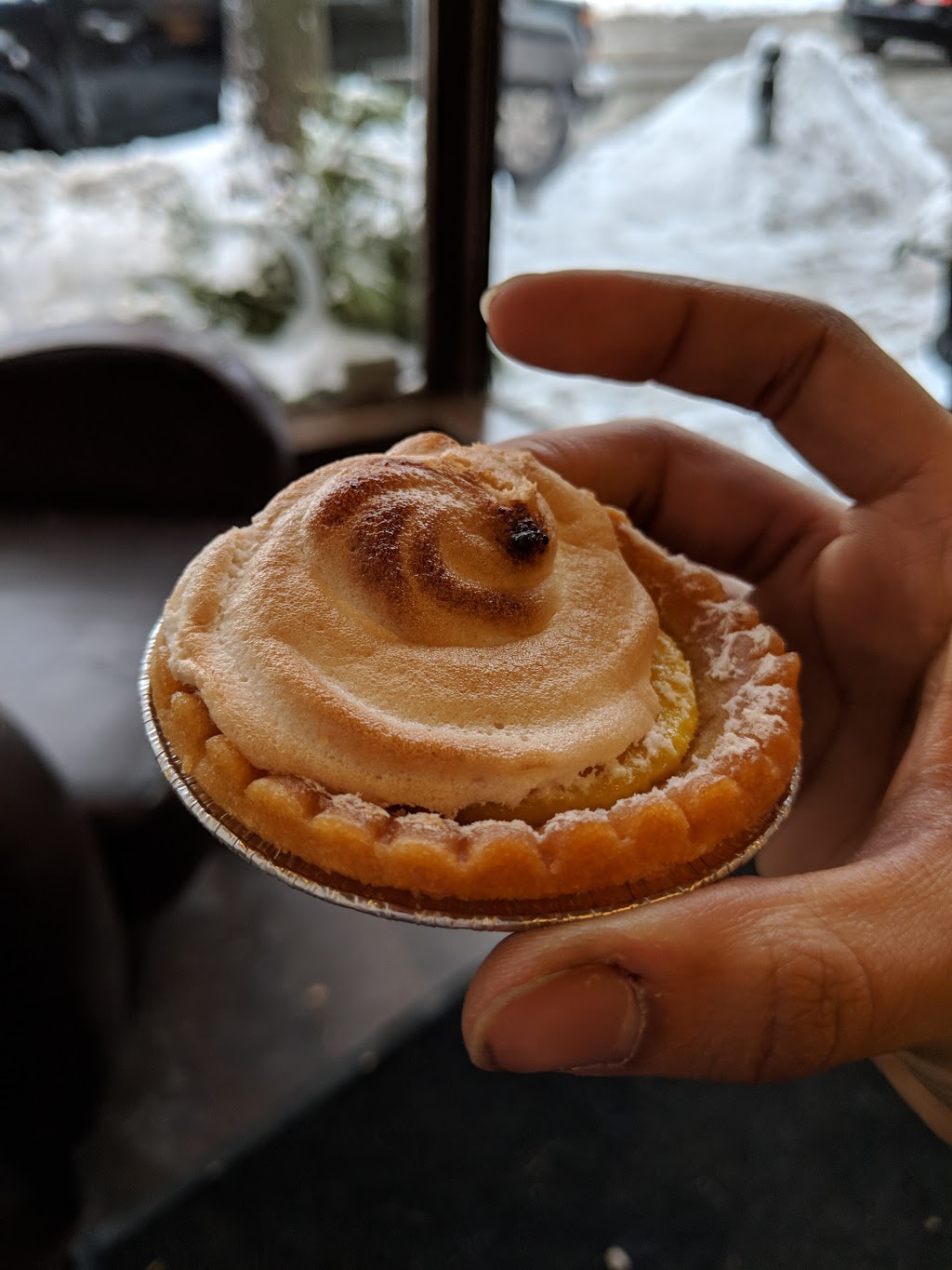 Cakes And Coffees | 47 King St W, Bowmanville, ON L1C 1R2, Canada | Phone: (905) 623-5558