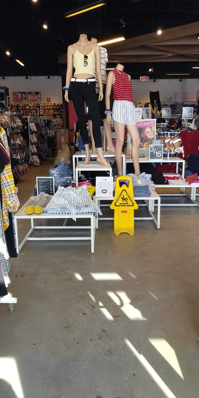 Ardene | 625 Rue de la Concorde, Saint-Romuald, QC G6W 0A9, Canada | Phone: (418) 830-3423