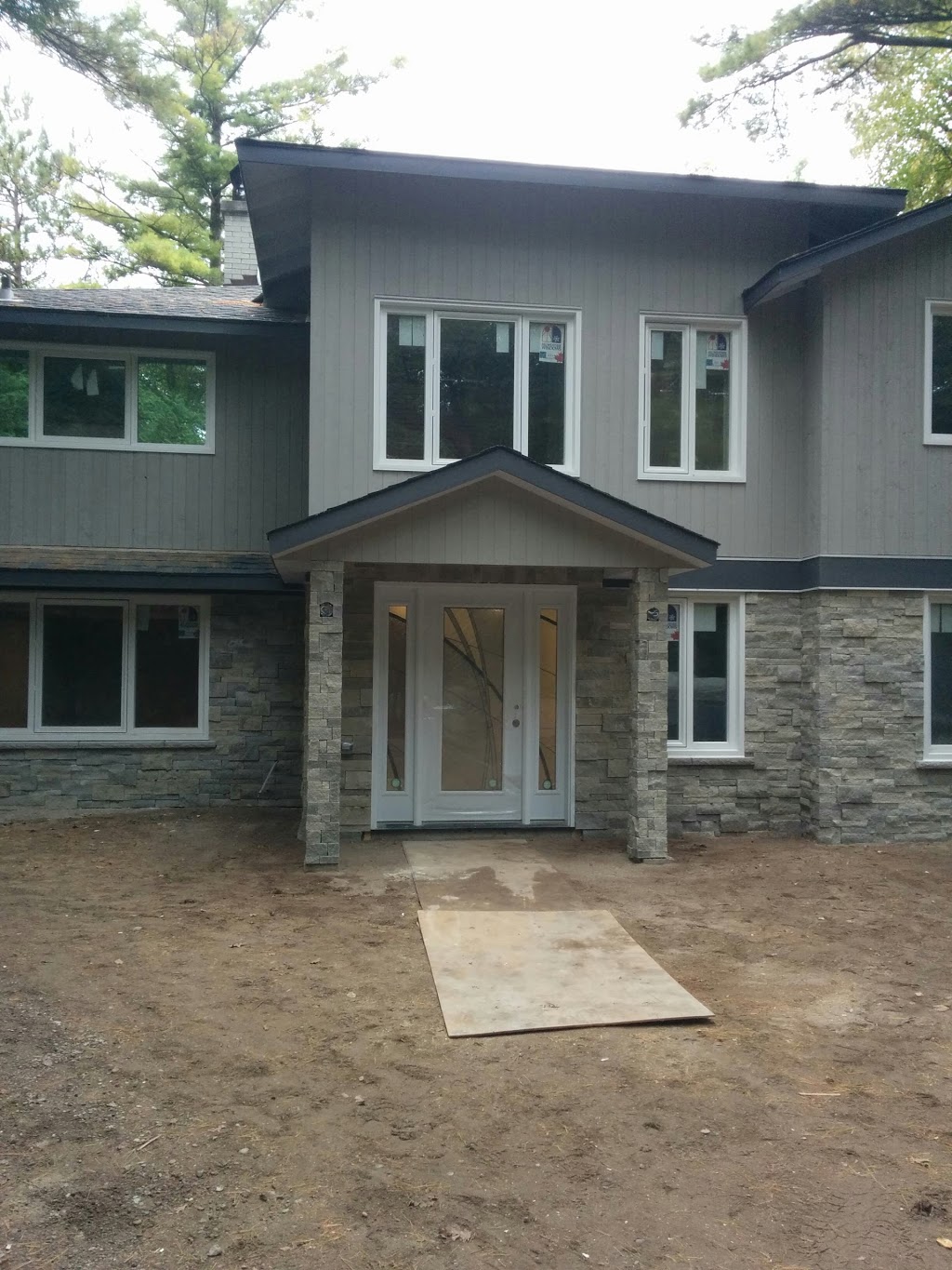 Conrad Construction & Renovations Inc. | 658 Lauderdale Ave, London, ON N5X 1M7, Canada | Phone: (519) 871-9533