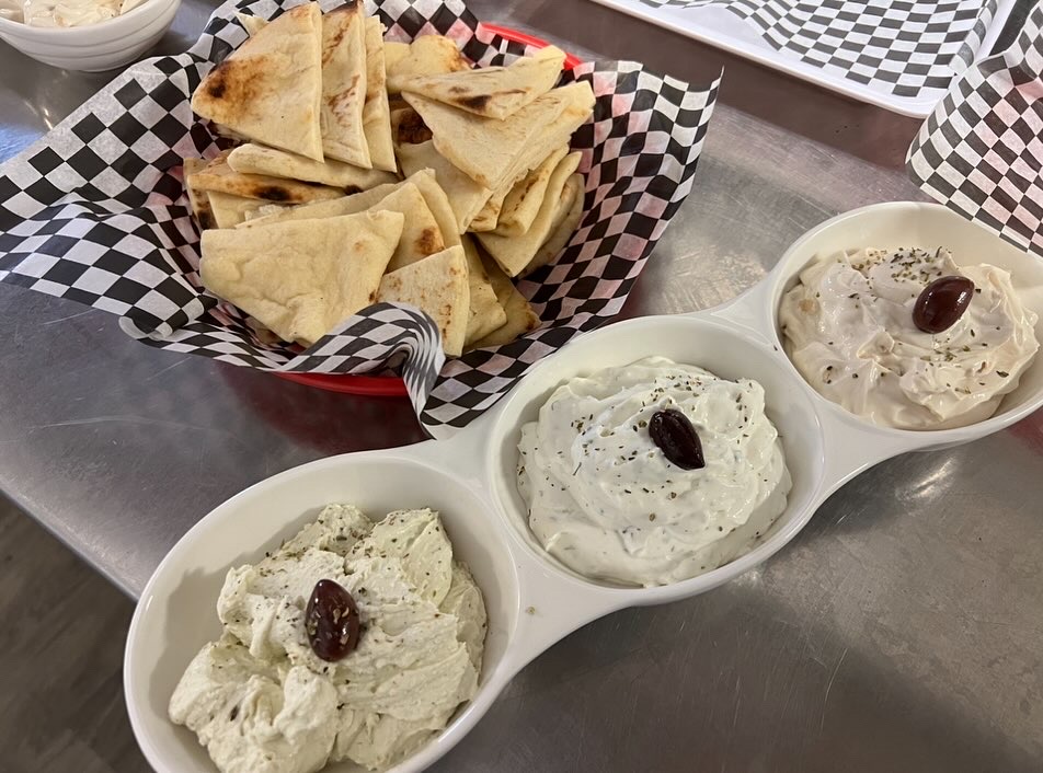 The Mighty Crowe Bar & Grill | 239 Station Rd, Marmora, ON K0K 2M0, Canada | Phone: (613) 472-5555