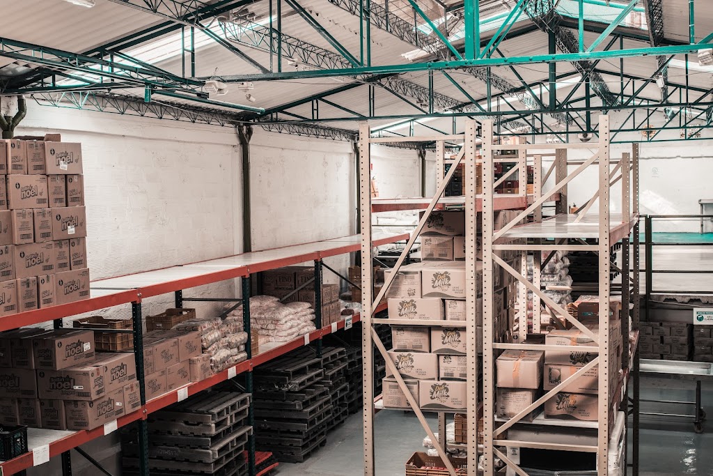 AVP Carriers Ltd. | 180 Defehr Rd, Abbotsford, BC V4X 2J8, Canada | Phone: (604) 381-0287