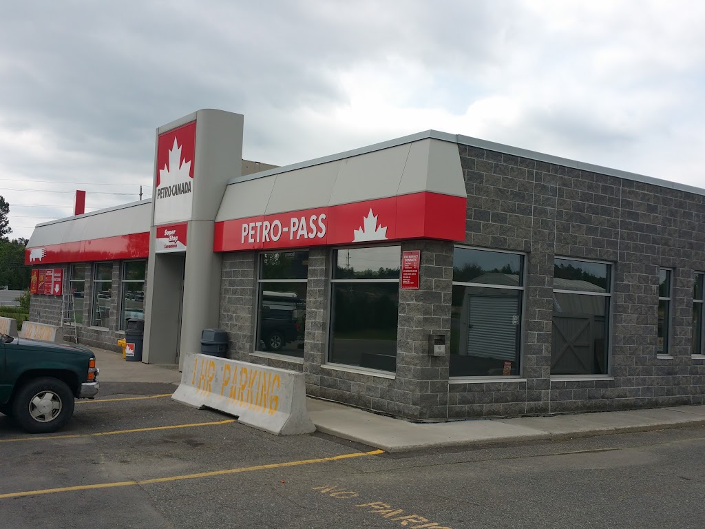 Petro-Pass Truck Stop | 3070 Regent St, Sudbury, ON P3E 5H7, Canada | Phone: (705) 522-8701