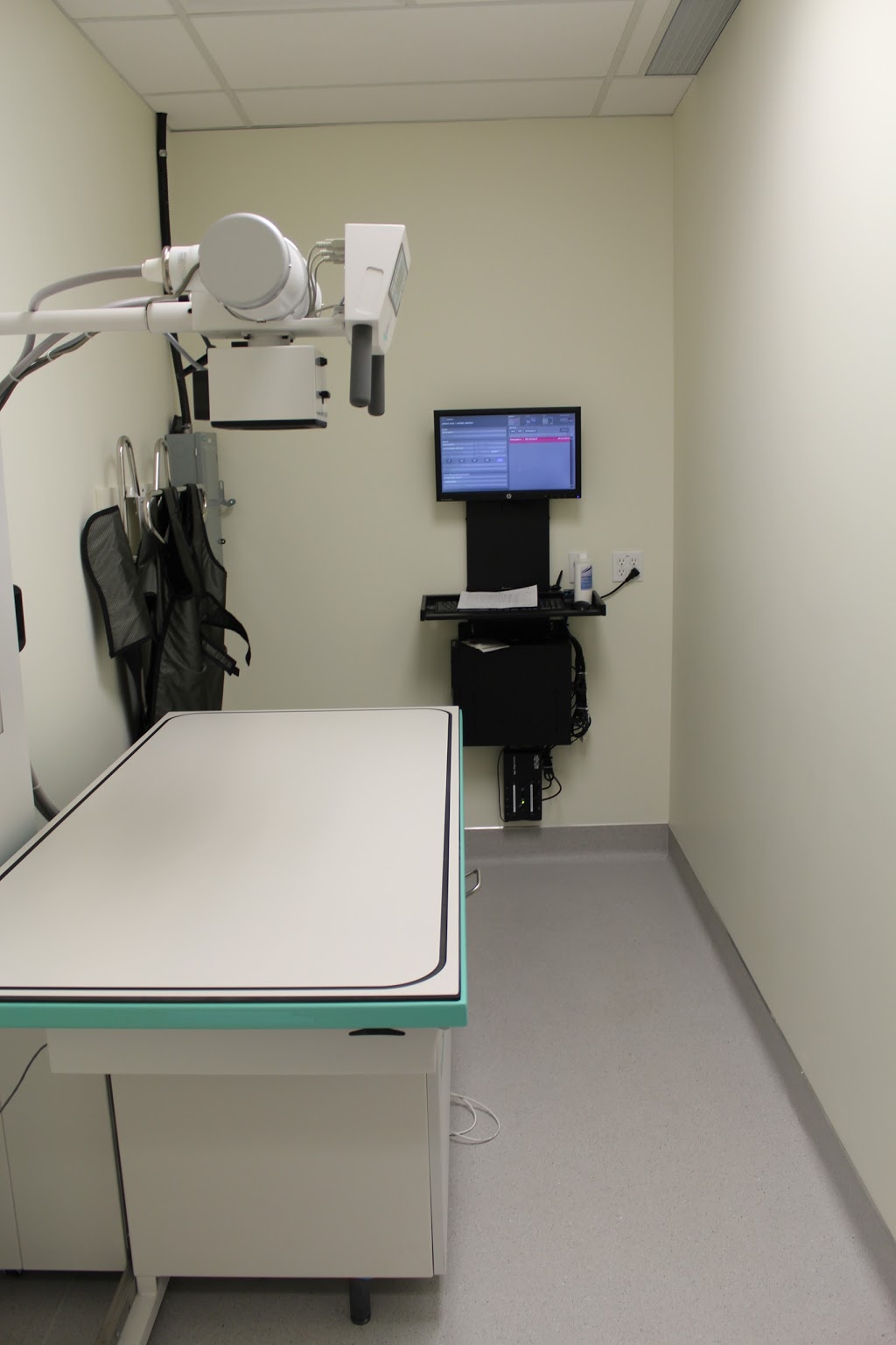 Rutherford Veterinary Clinic | 11464 17 Ave SW, Edmonton, AB T6W 2S5, Canada | Phone: (780) 761-0350