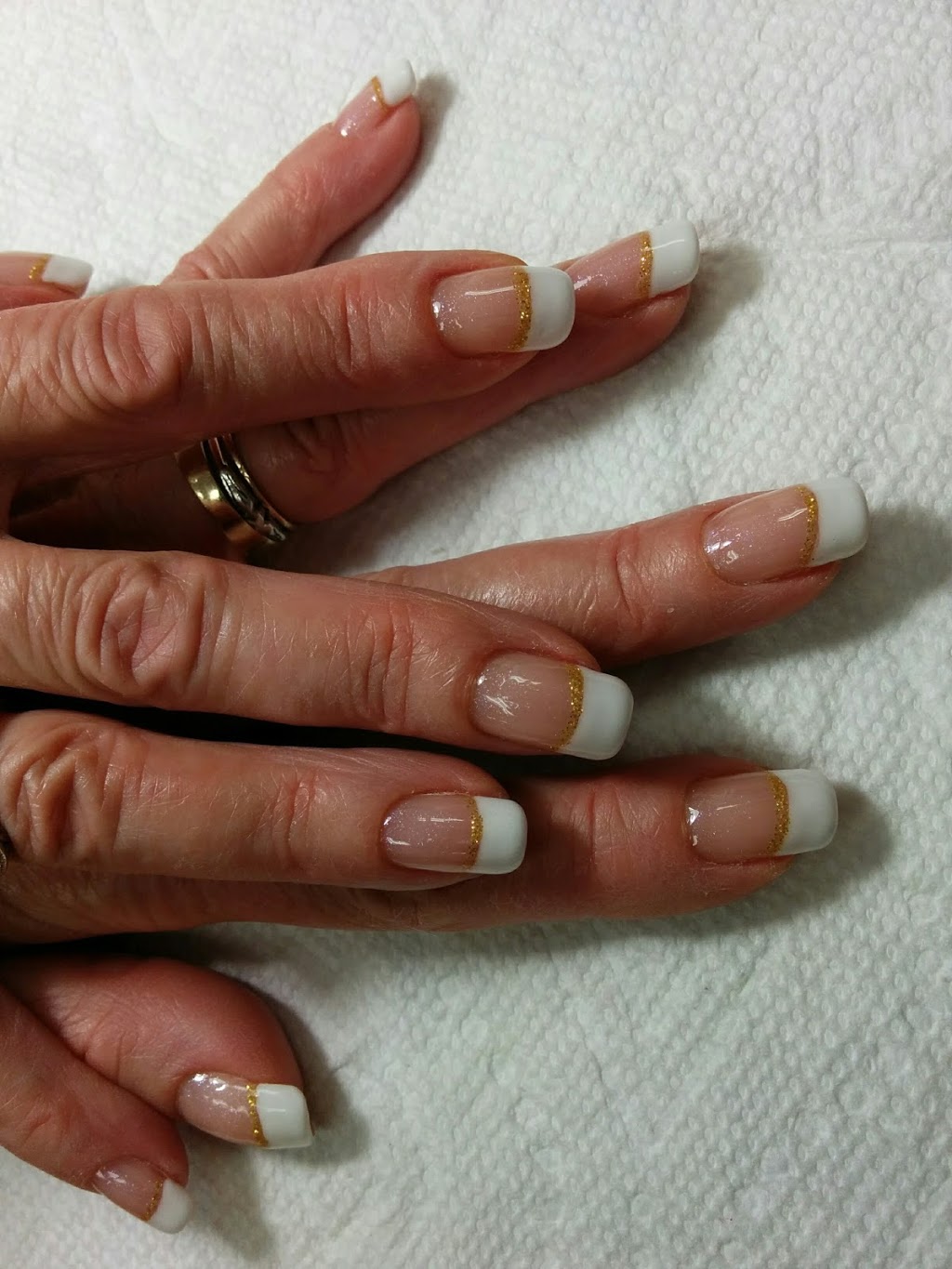 Queens Nails | 111 RR 20 unit 1b, Fonthill, ON L0S 1E0, Canada | Phone: (905) 892-9656