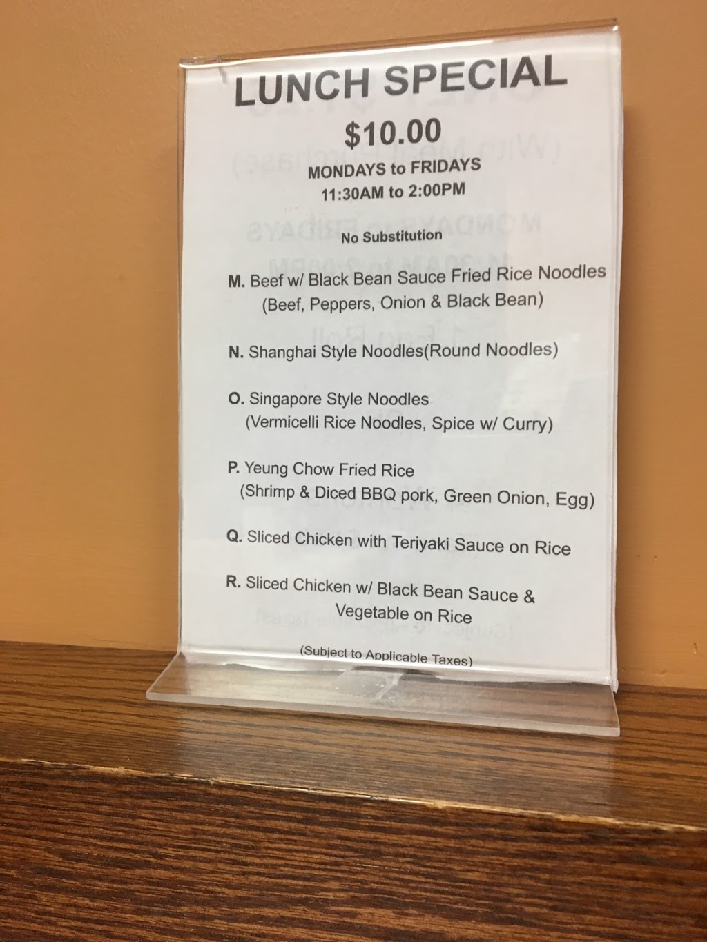 Canton Chinese Restaurant | 588 Arthur St W, Thunder Bay, ON P7E 5R7, Canada | Phone: (807) 473-4088