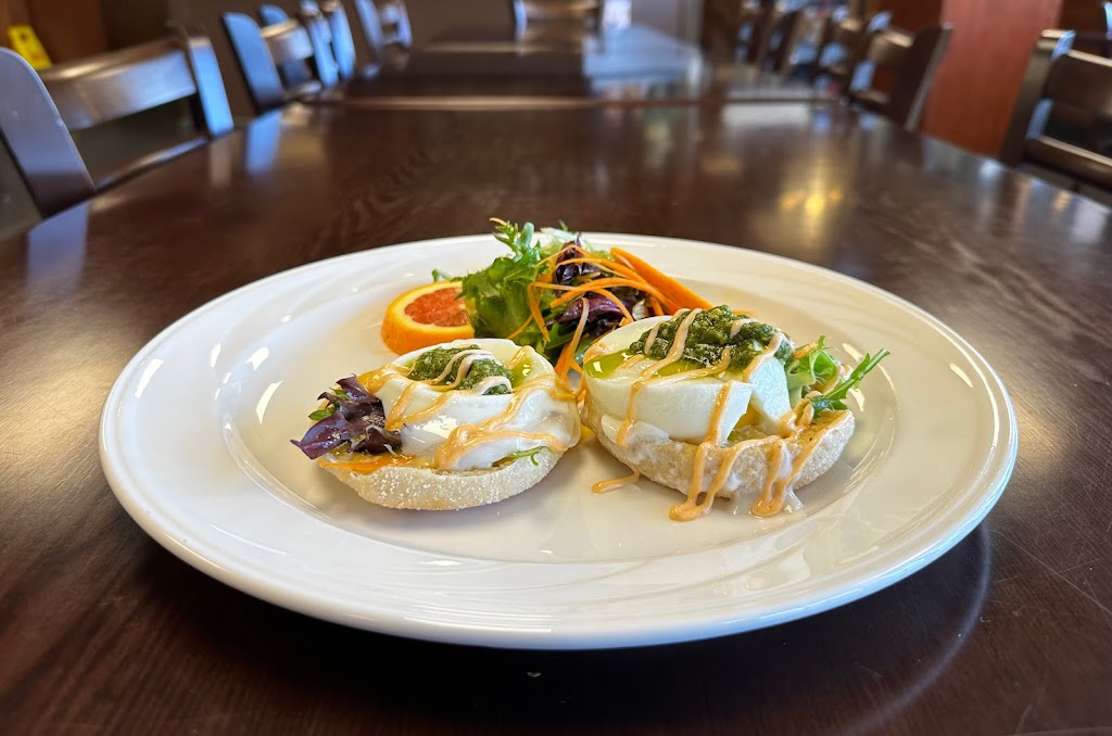 Bella Vista Restaurant | 270 Esplanade Ave, Harrison Hot Springs, BC V0M 1K0, Canada | Phone: (604) 491-9198