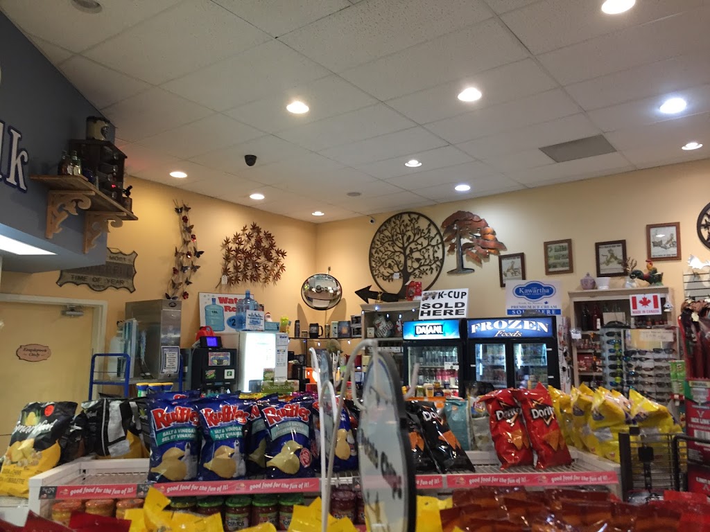 Country Store | 430 Pine St, Waubaushene, ON L0K 2C0, Canada