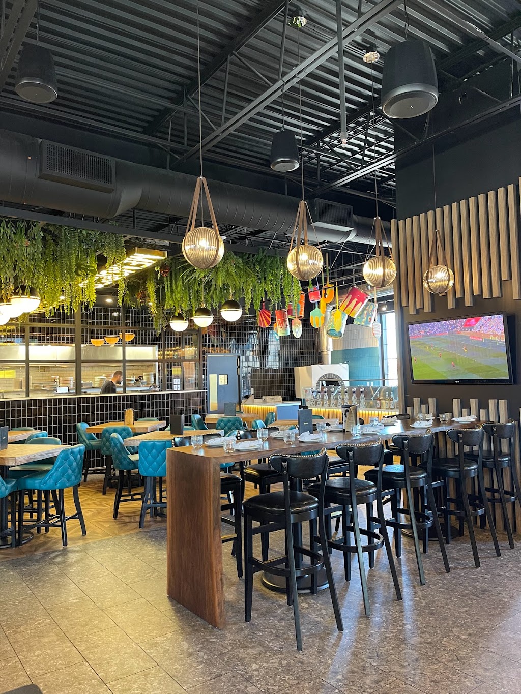 Taps Public House | 6570 Meadowvale Town Centre Cir, Mississauga, ON L5N 4B7, Canada | Phone: (905) 542-8277