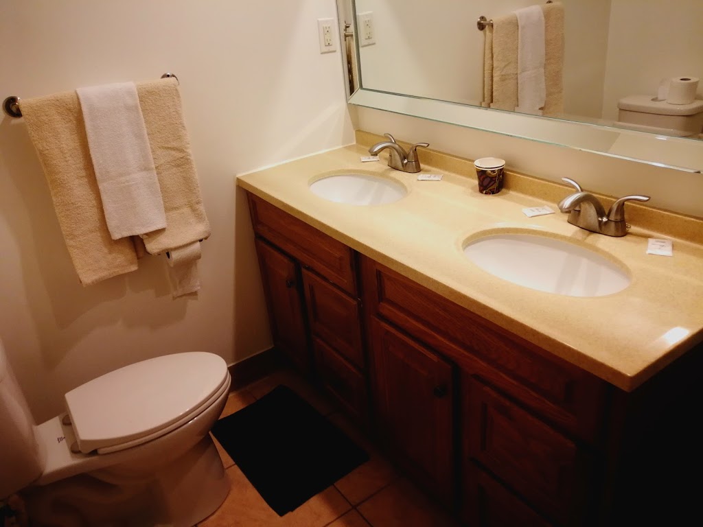 Ottawa Best Hotel | 5023 Bank St S, Gloucester, ON K1G 3N4, Canada | Phone: (613) 822-0392