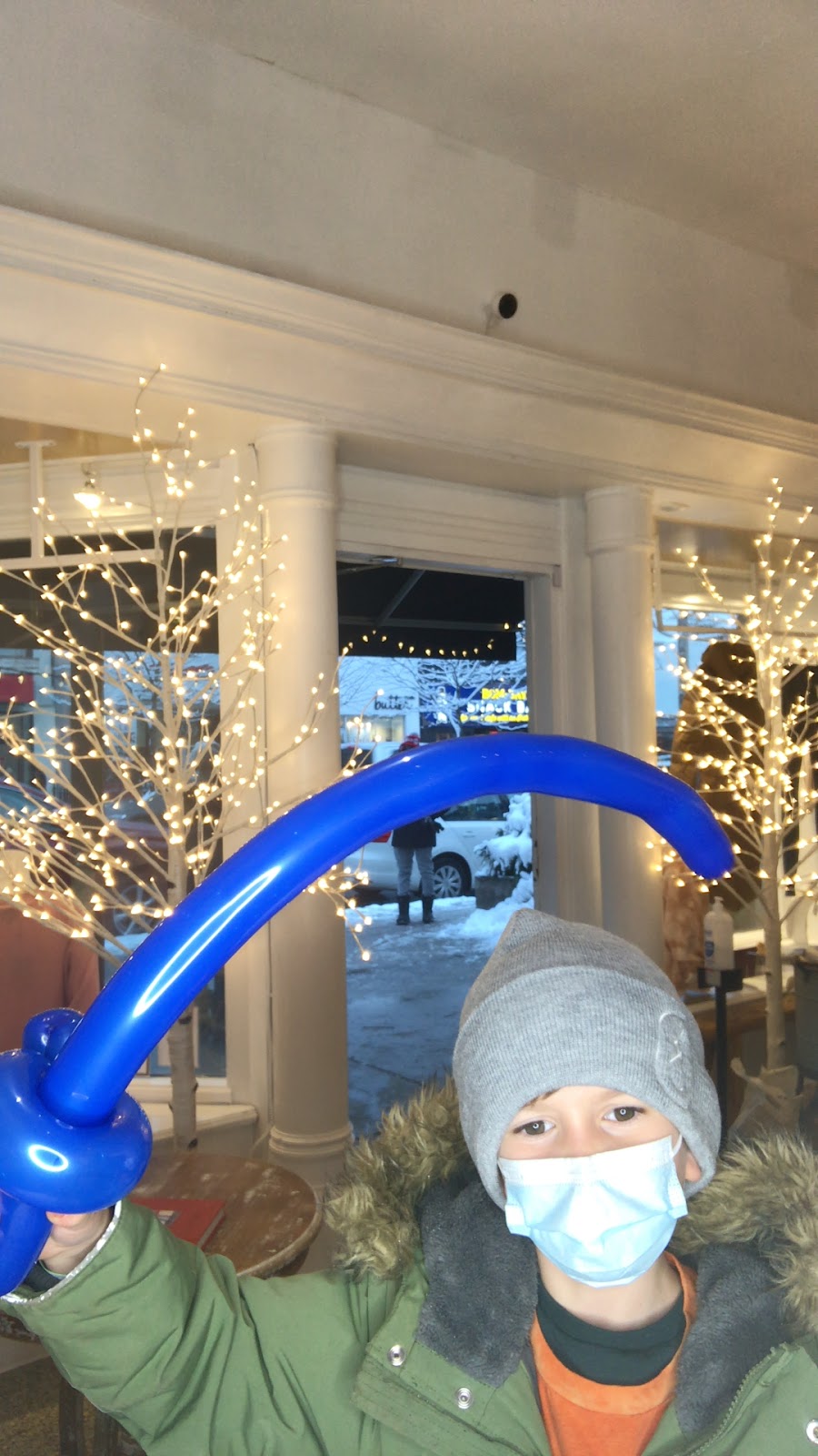 Simple Photo Booth | 2449 Whittaker Dr, Burlington, ON L7P 4A2, Canada | Phone: (416) 884-4991