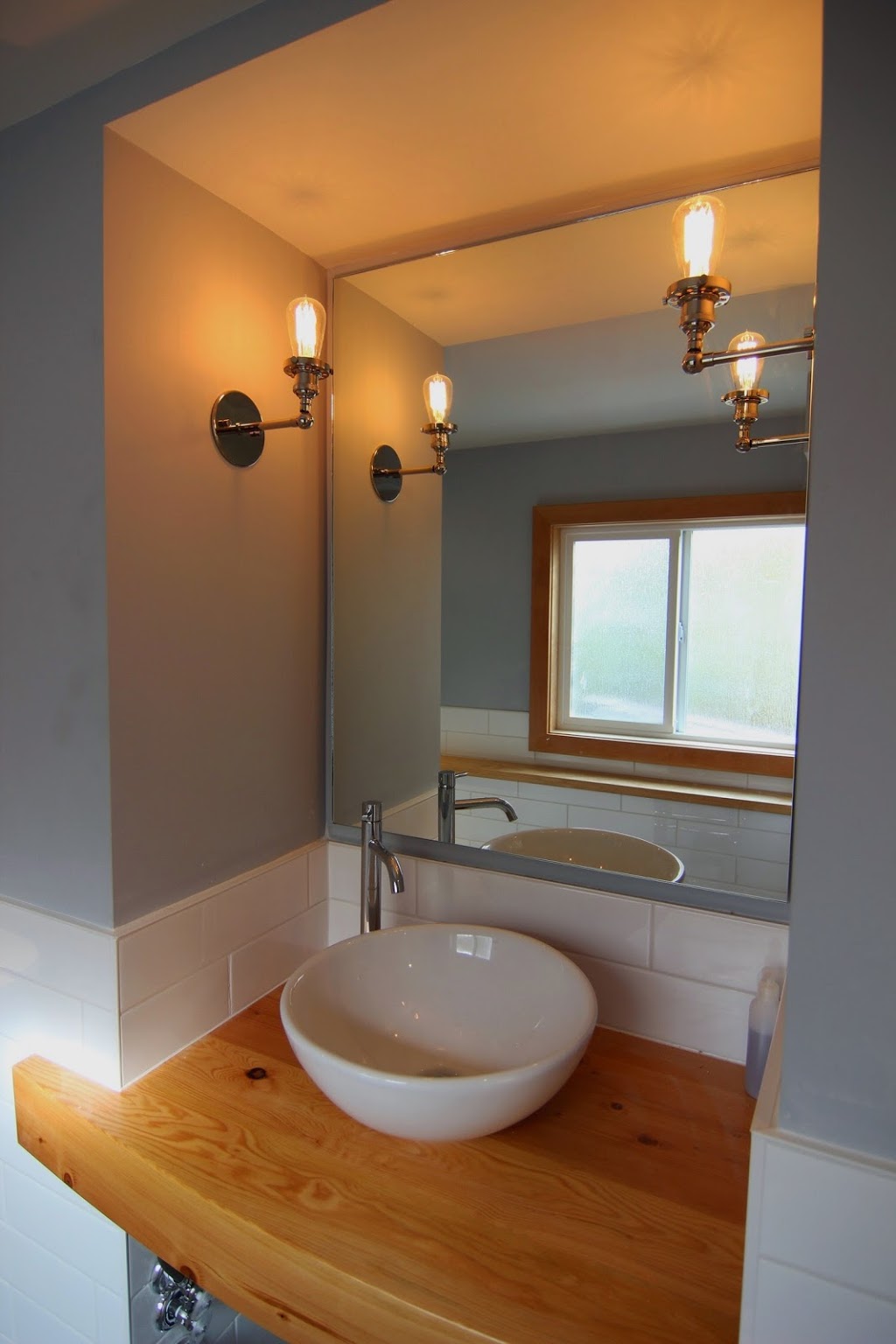 Baxter Salt Therapy Room | 618 Baxter Ave, Victoria, BC V8Z 2G9, Canada | Phone: (250) 514-7258