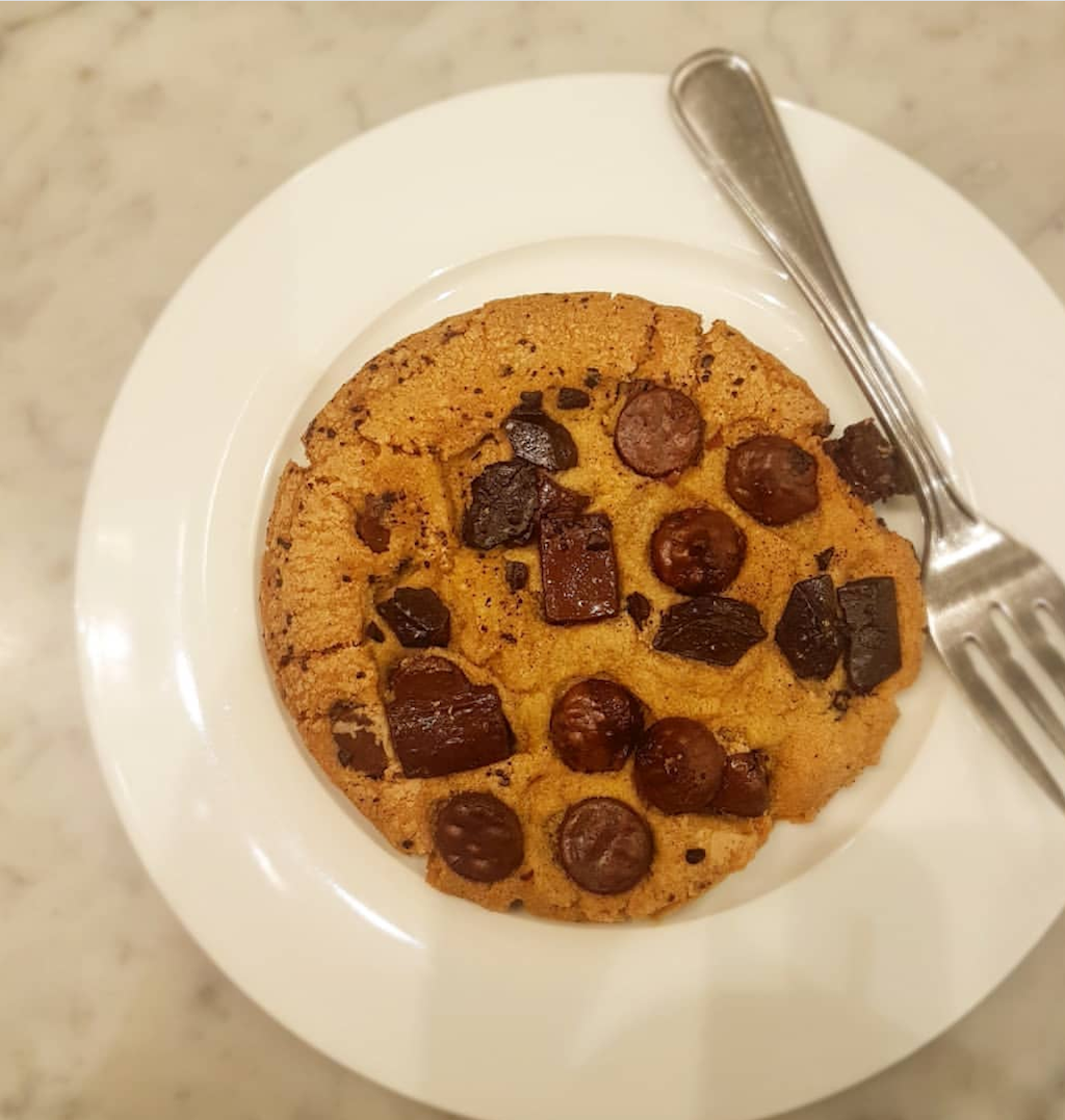 Cafe Cristal | 240 Kennevale Dr, Ottawa, ON K2J 6B6, Canada | Phone: (613) 843-8989