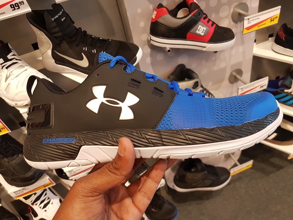 Sport Chek Alliston Mills Shopping Centre | 130 Young Street Unit ZB, Alliston, ON L9R 1P8, Canada | Phone: (705) 434-0041