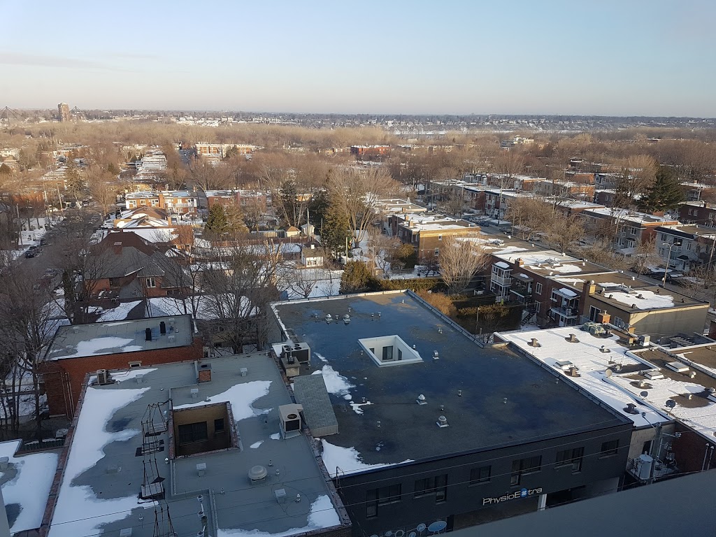 Fleury Hospital | 2180 Rue Fleury E, Montréal, QC H2B 1K3, Canada | Phone: (514) 384-2000