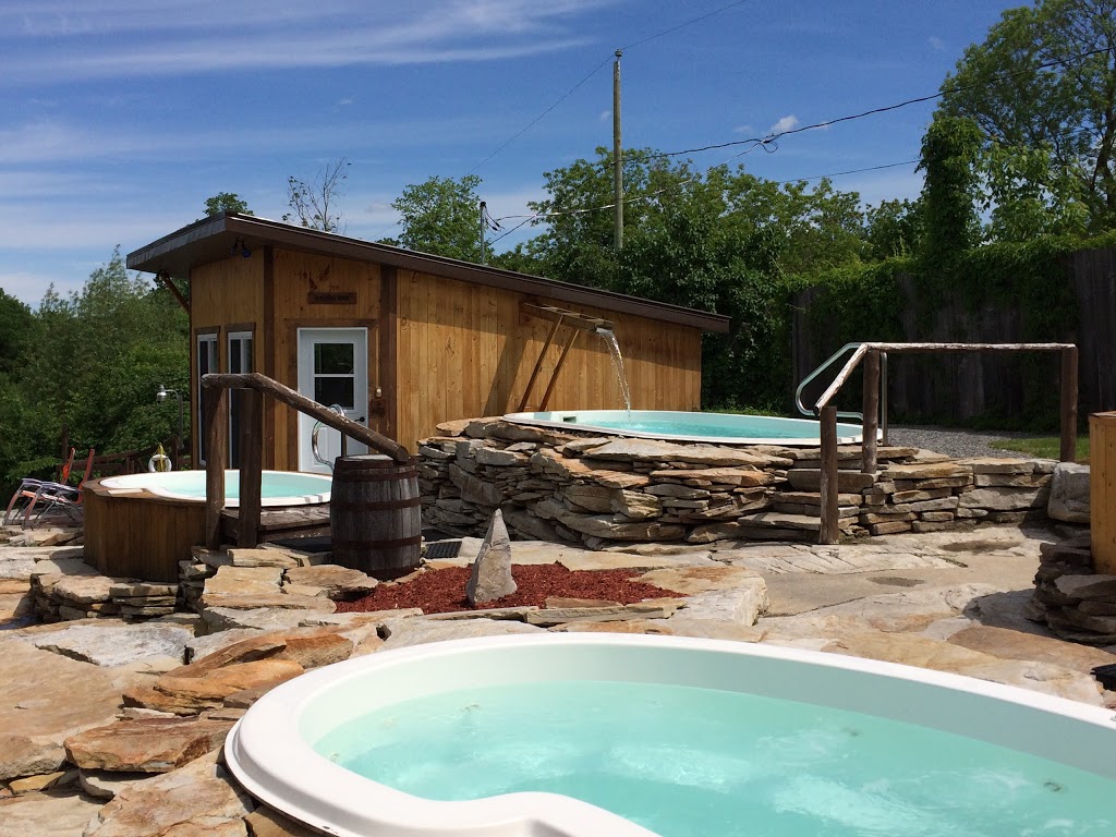 Spa détente Les Chutes de Franklin | 1223 QC-202, Franklin, QC J0S 1E0, Canada | Phone: (450) 827-8555