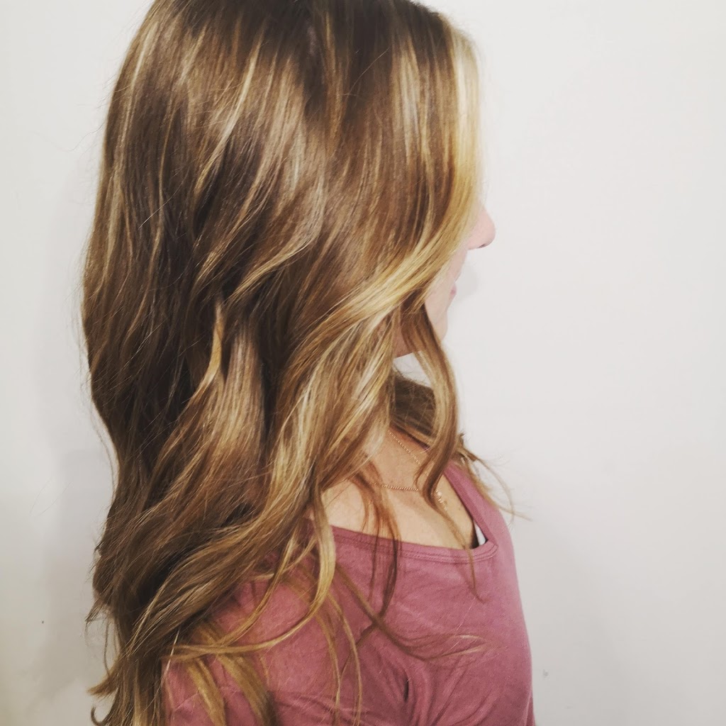 Beautiful Hair at Home | 748 Anzio Rd, Woodstock, ON N4T 0B5, Canada | Phone: (519) 533-7391