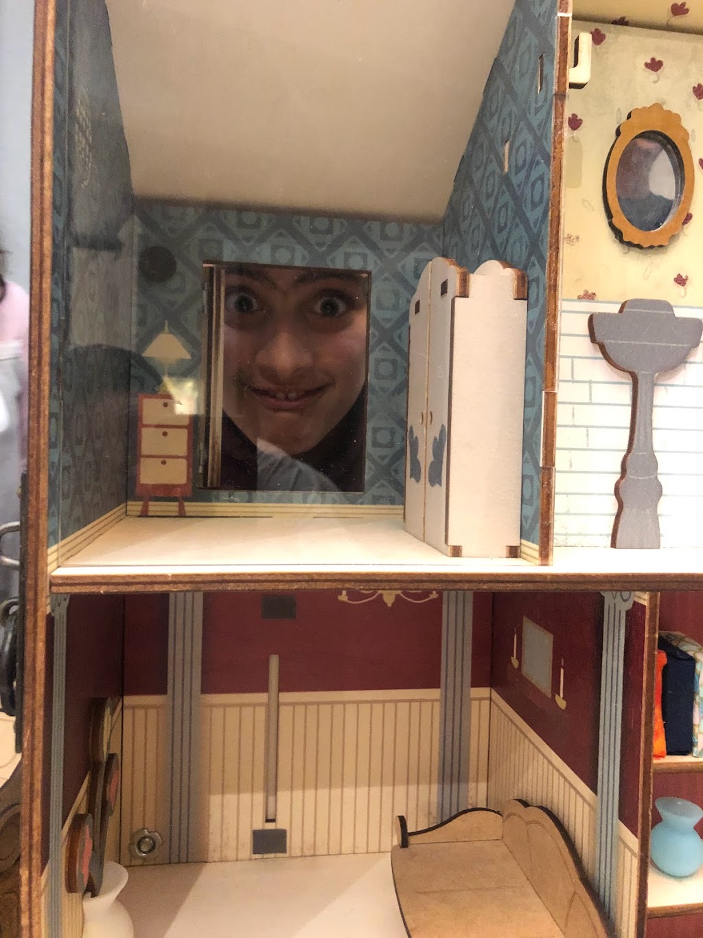 Think Inside the Box | 5544 Livingstone Pl, Halifax, NS B3K 2B9, Canada | Phone: (416) 578-3937