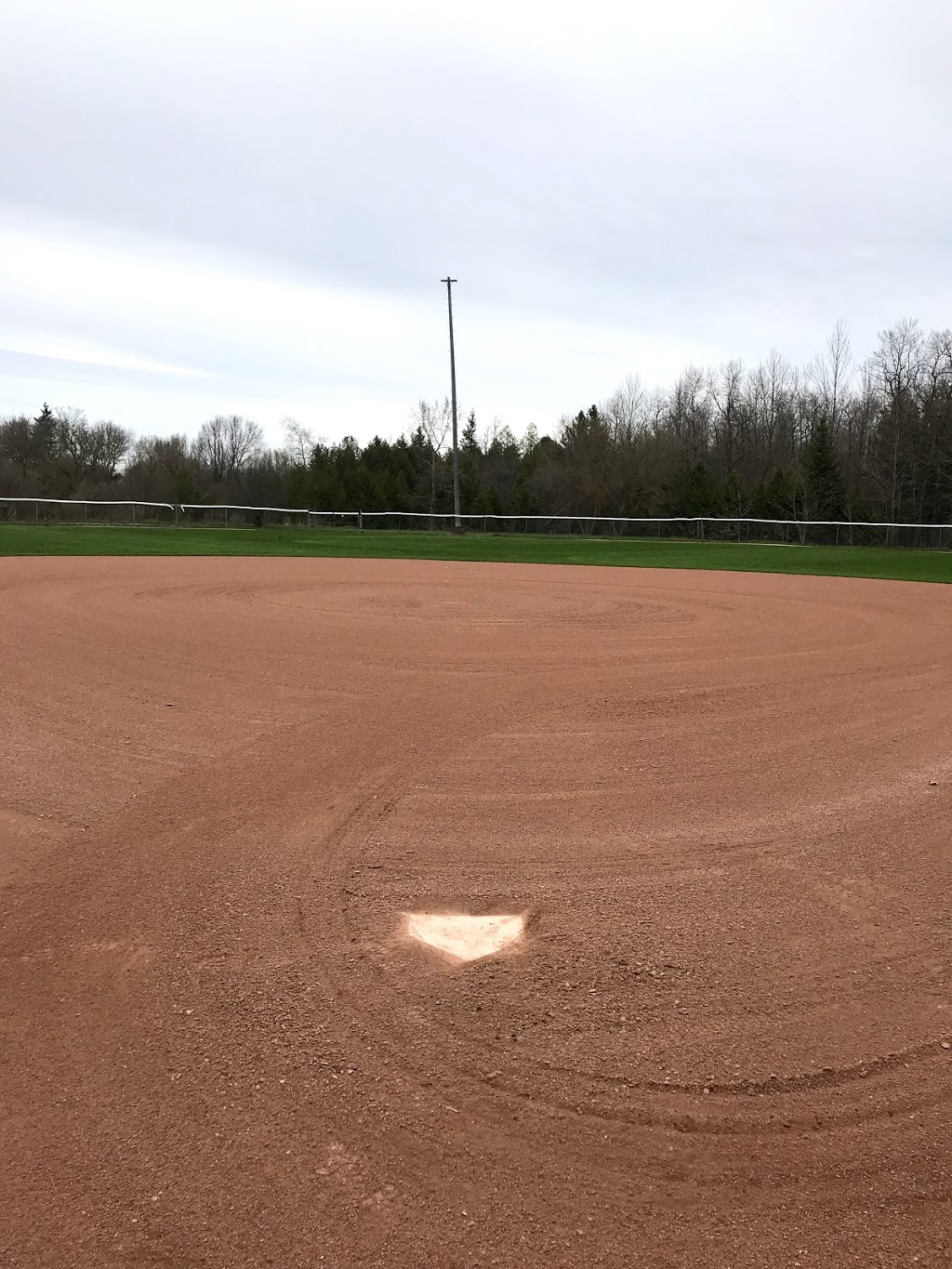 Grand Valley Baseball Diamond | point of interest | 65 River St, Grand Valley, ON L0N 1G0, Canada | 5199285652 OR +1 519-928-5652