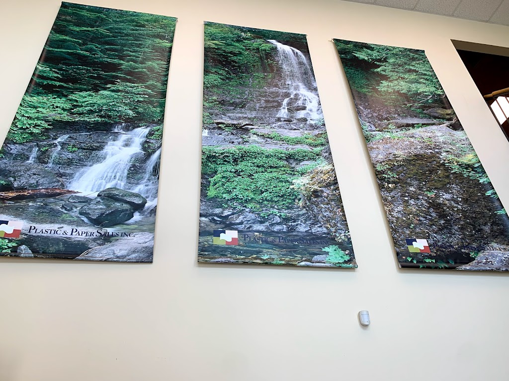 Plastic + Paper | 510 Applewood Crescent, Concord, ON L4K 4B4, Canada | Phone: (905) 761-1230