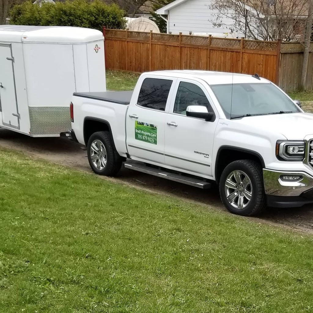 Brads Property Care | 20 Murdoch Ct, Lindsay, ON K9V 6L4, Canada | Phone: (705) 879-9276