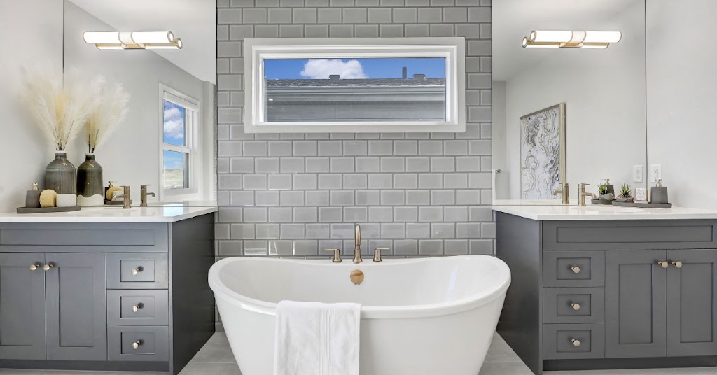 Cedarglen Homes Rockland Park | 158 Rowley Way NW, Calgary, AB T3L 0G6, Canada | Phone: (403) 212-4351