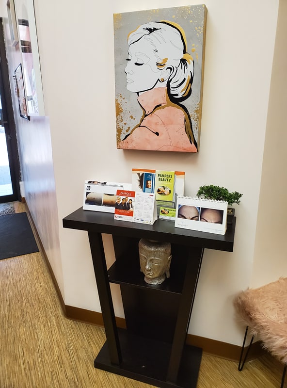 Pampers Beauty Spa | 1513 Lakewood Rd W Northwest, Edmonton, AB T6K 3S4, Canada | Phone: (780) 463-4100