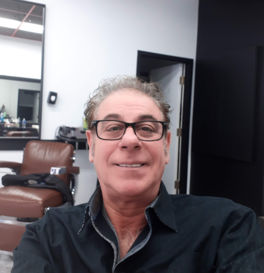 Hairstylist sam | 1165 Lakeshore Rd E, Mississauga, ON L5E 1G1, Canada | Phone: (905) 483-4247