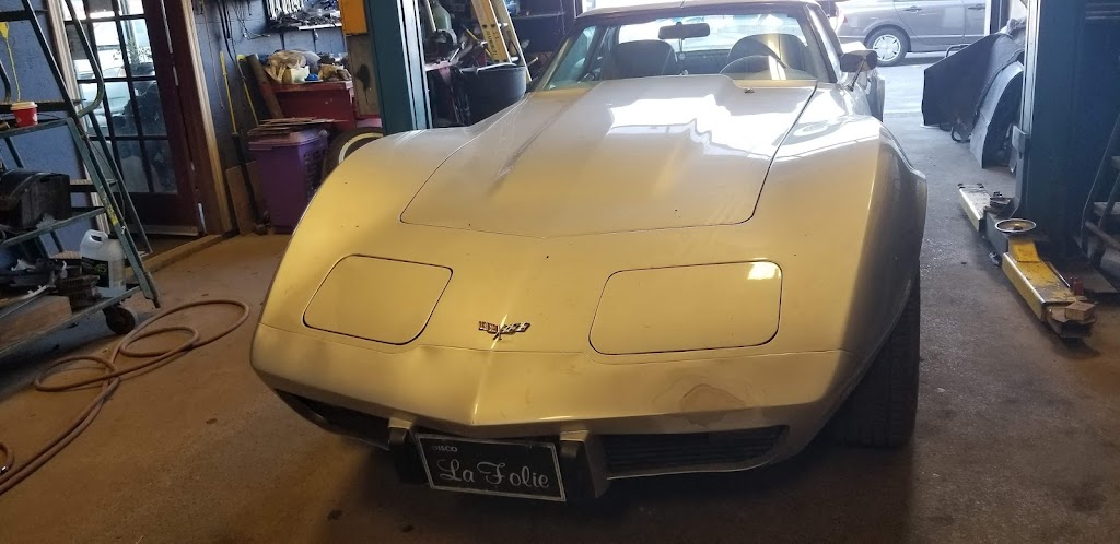 Carrosserie AMA | 2290 Bd du Curé-Labelle, Laval, QC H7T 1R1, Canada | Phone: (514) 839-2782