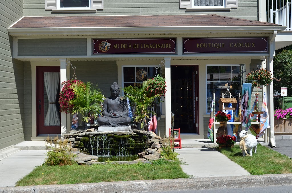 Au De La De LImaginaire | 173 Av. Béthany, Lachute, QC J8H 2L9, Canada | Phone: (450) 409-0519