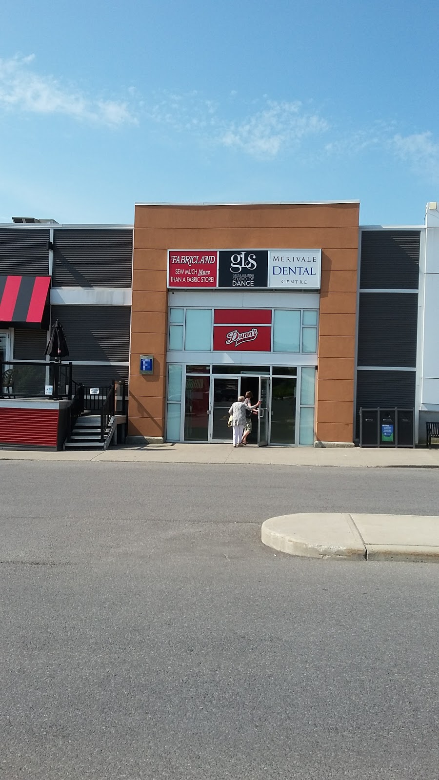 Merivale Dental Centre | 1460 Merivale Rd Unit #4B, Nepean, ON K2E 5P2, Canada | Phone: (613) 224-1393