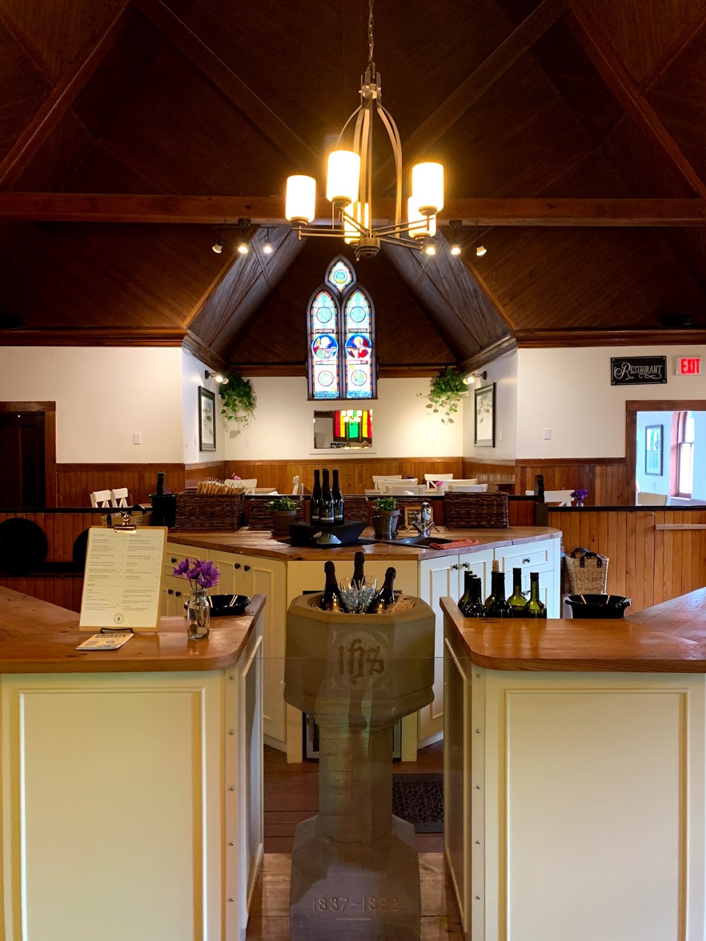 Avondale Sky Winery | 80 Avondale Cross Rd, Newport, NS B0N 2A0, Canada | Phone: (902) 253-2047