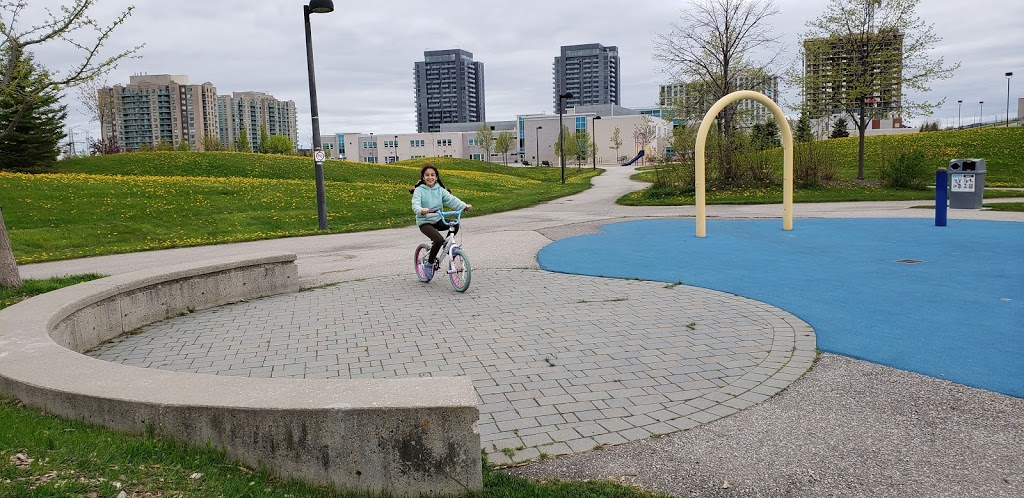 Dr. James Langstaff Community Park | Bayview Glen, Richmond Hill, ON L4B 4L3, Canada