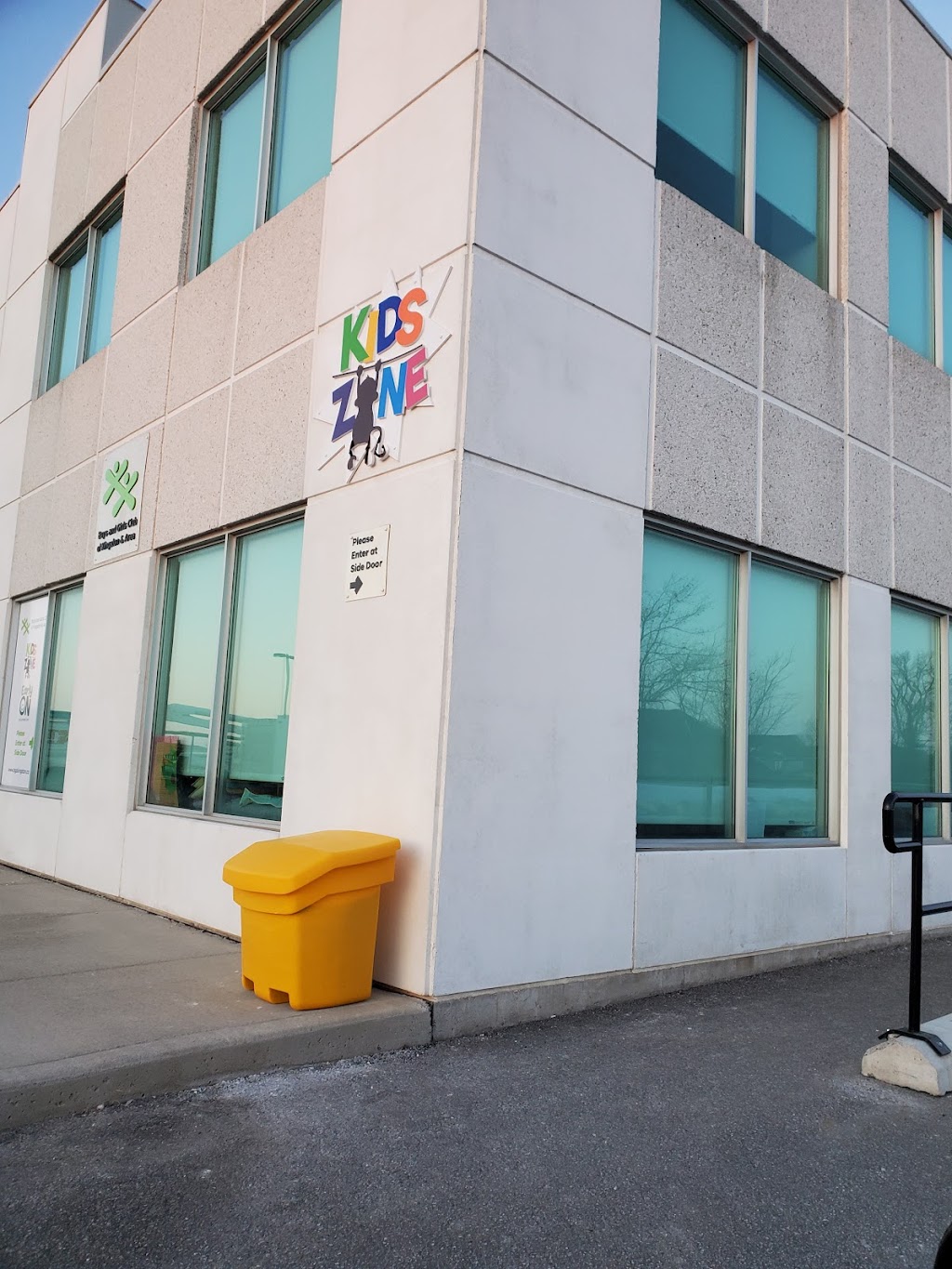 EarlyON Kingston East | 695 Innovation Dr Unit 11, Kingston, ON K7K 7E6, Canada | Phone: (613) 507-3306 ext. 111