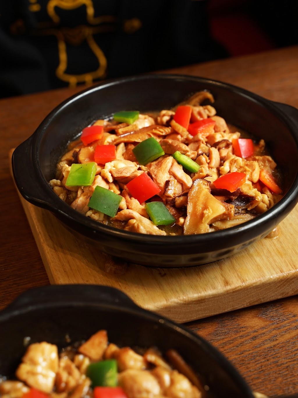 Yangs Braised Chicken Rice(Aurora) | 16025 Bayview Ave C5, Aurora, ON L4G 3L4, Canada | Phone: (905) 713-2333